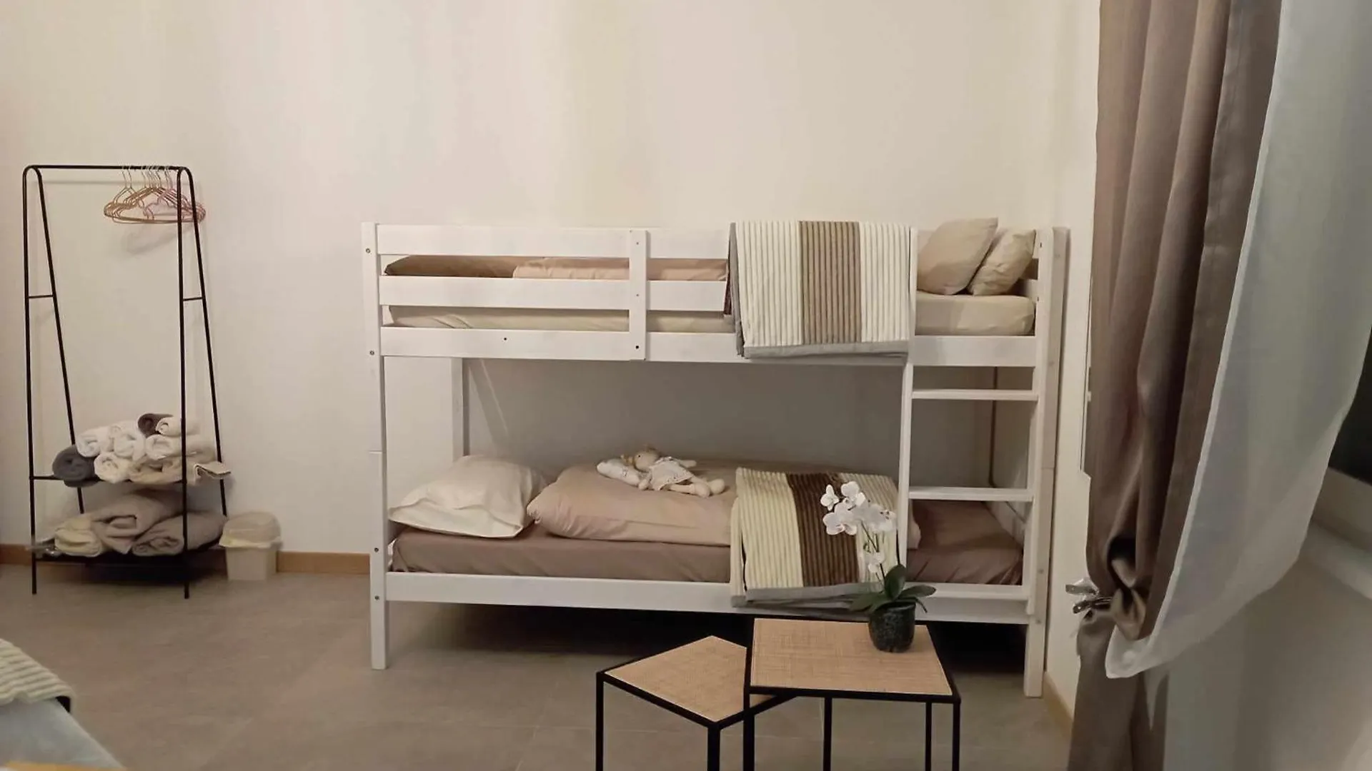 Tirano Express Luxury Apartments