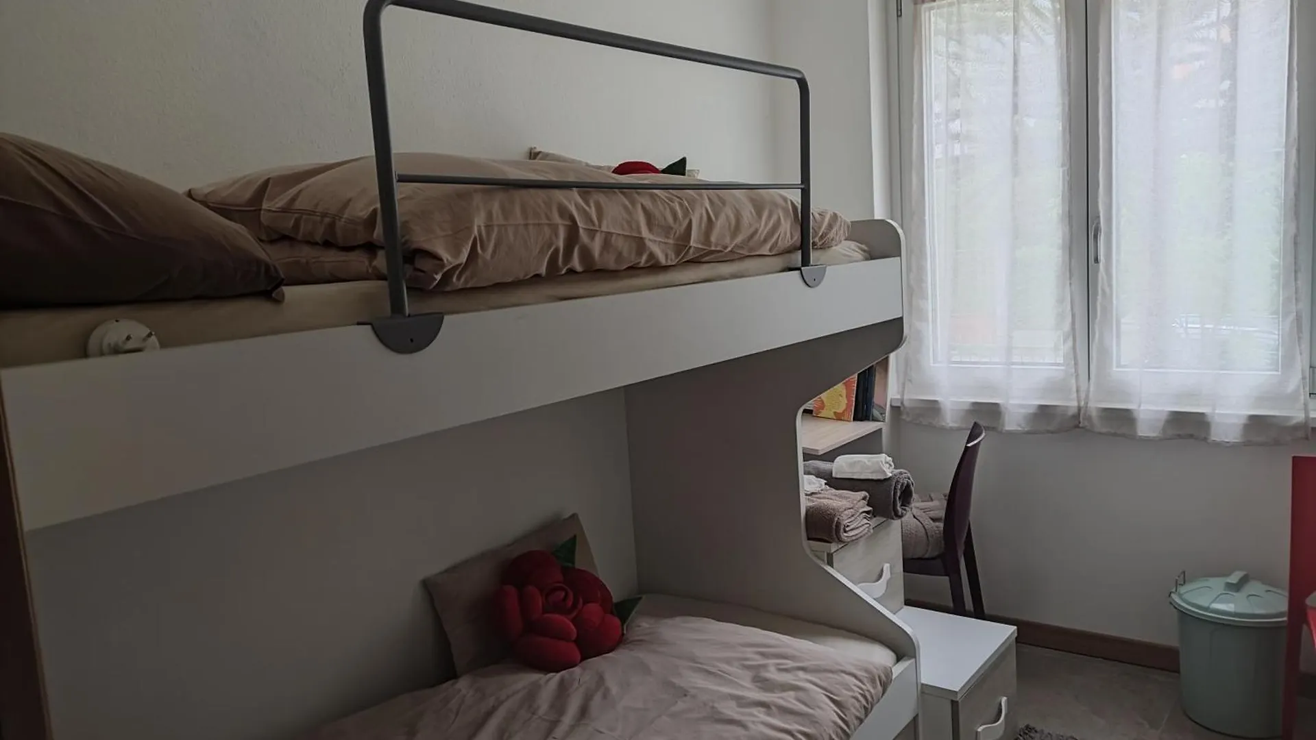 Tirano Express Luxury Apartments